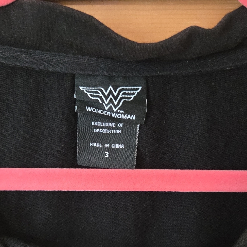 Black Wonder Woman Graphic Lace-Up Top From Torrid - Picture 2 of 6